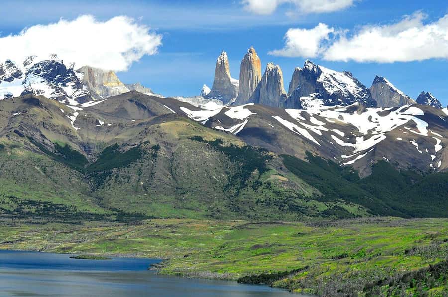 3 Days in Patagonia. Torres del Paine, Perito Moreno and Balmaceda Glacier. - Day 1: Milodon Caves and the road to Torres del Paine