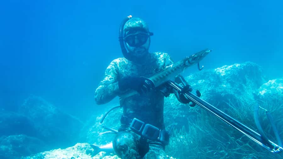 Ancestral fishing: Fishing with an experienced Rapa Nui - A realistic look at the catch