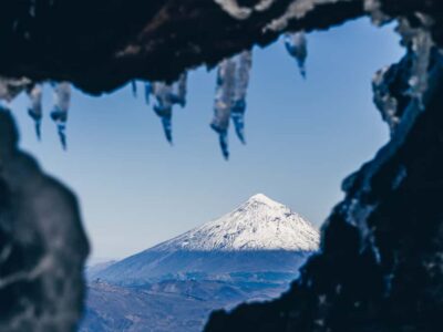 Ascent to Villarrica volcano 2,847masl, from Pucón