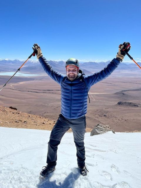 ASCENT TO VOLCANO CERRO TOCO OF 5604masl - A 5,280-meter start changes the meaning of a short hike