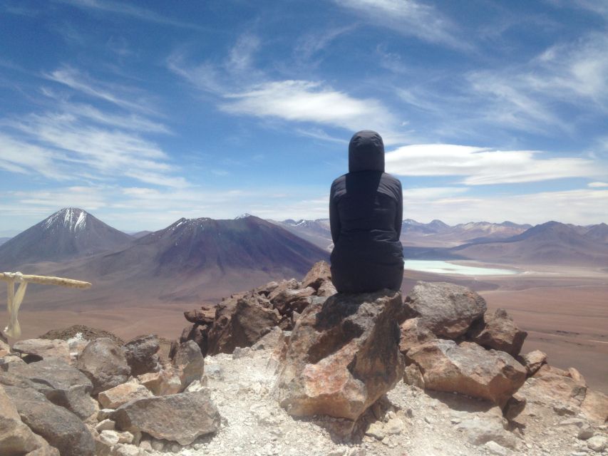 ASCENT TO VOLCANO CERRO TOCO OF 5604masl - The Astronomical Park and the science of the high Andes