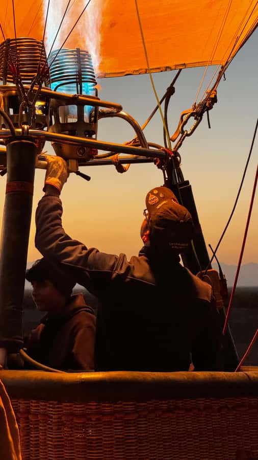 Atacama: San Pedro de Atacama Sunrise Hot Air Balloon Ride - Who will enjoy this morning most