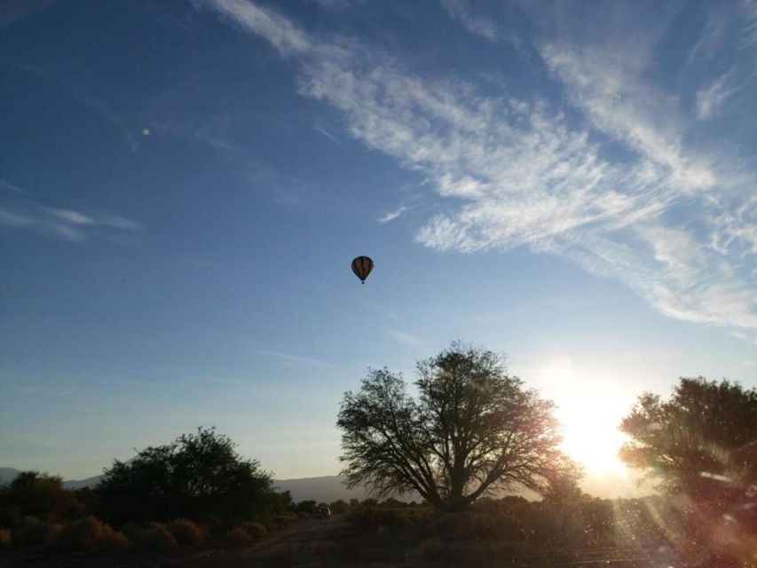 Atacama: San Pedro de Atacama Sunrise Hot Air Balloon Ride - Should you book the Atacama balloon ride?