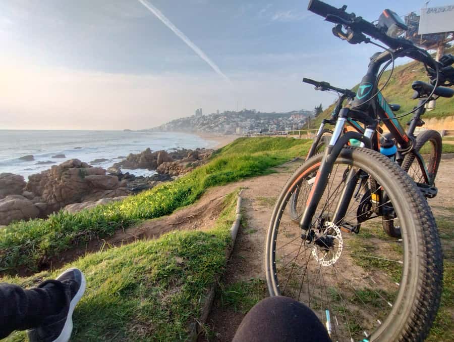 Bike ride along the coast of Viña del Mar or Valparaíso, you choose! - The Equipment and What the $70 Price Buys