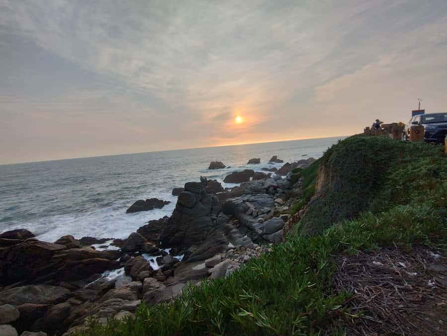 Bike ride along the coast of Viña del Mar or Valparaíso, you choose! - Should You Book This Coastal Ride?