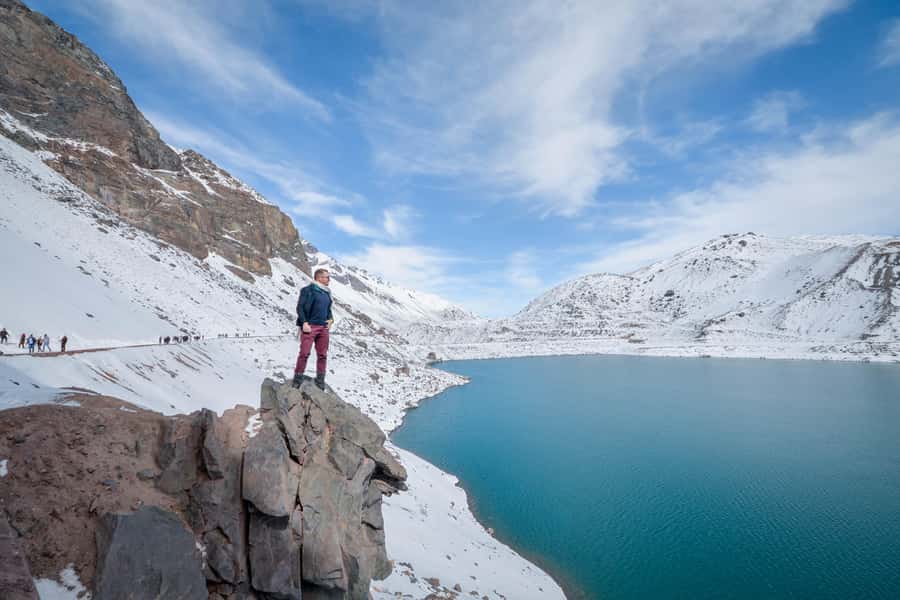 CAJON DEL MAIPO + EL YESO RESERVOIR + PICNIC TOUR - An early start and a rustic breakfast stop