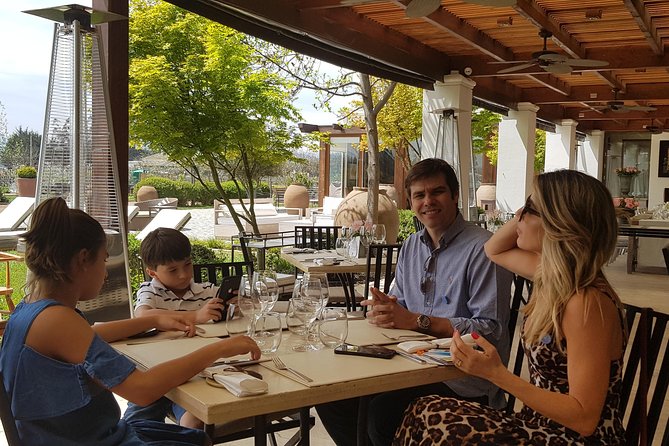 Casas del Bosque Winery + RE Wineries : Exclusive Tour + Transfer - Should you book this private wine tour?