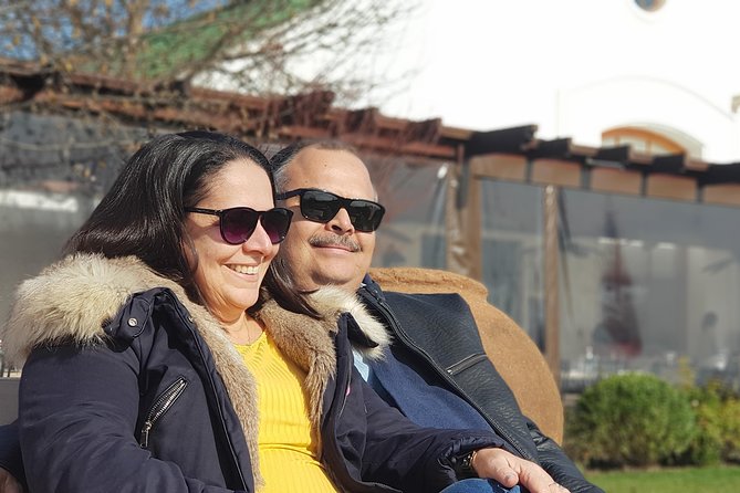 Casas del Bosque Winery + RE Wineries : Exclusive Tour + Transfer - What private transportation adds