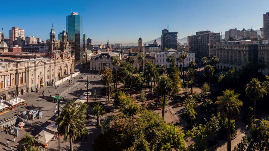 Dia Completo en Santiago: Museo+San Cristobal+City Tour - Key points at a glance