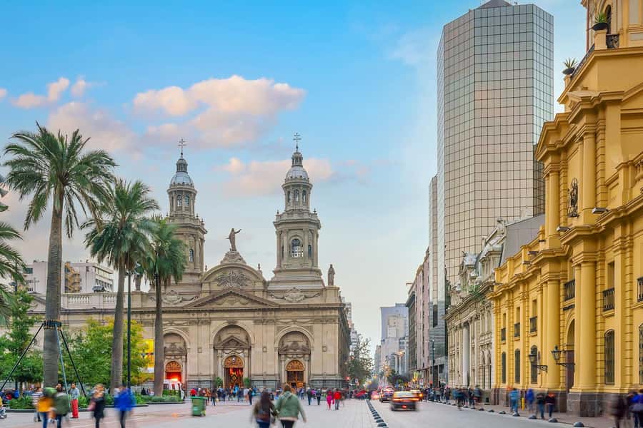 Discover Santiago, where modernity merges with history - A four-hour introduction to Santiago