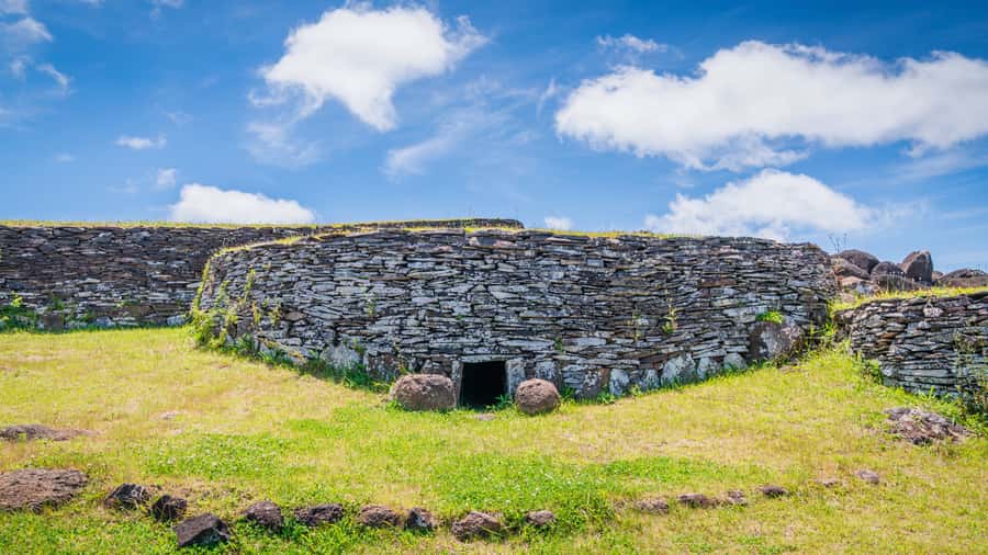 Easter Island: Full Day Ancestral Caves and Orongo Village - Key points to know before booking