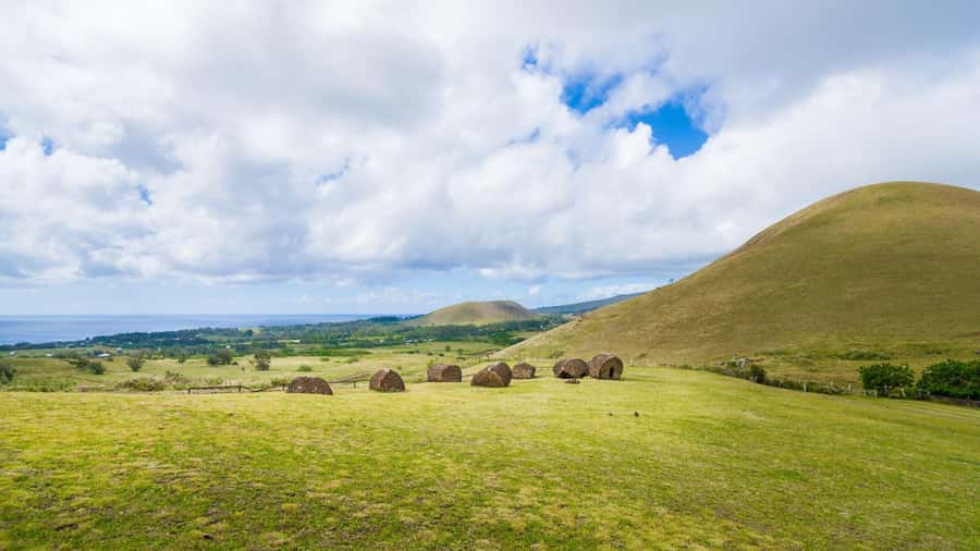 Easter Island: Full Day Ancestral Caves and Orongo Village - FAQ