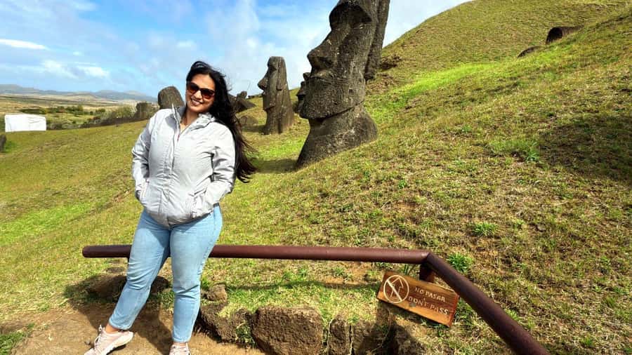 Easter Island: Full-Day Tour to Anakena - Ahu Tongariki and the island’s most dramatic moai row