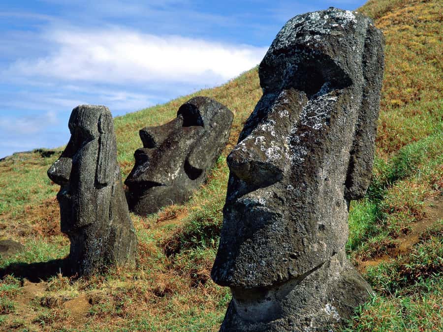 Easter Island: Moai Full Day Private Tour - Ovahe and Anakena, from rose sand to clear water