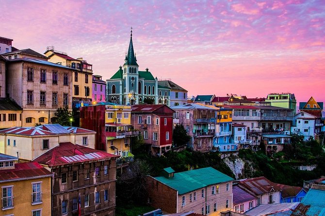 Famous Valparaíso! Premium Walking Tour with a Native Guide - Paseo 21 de Mayo provides the big view