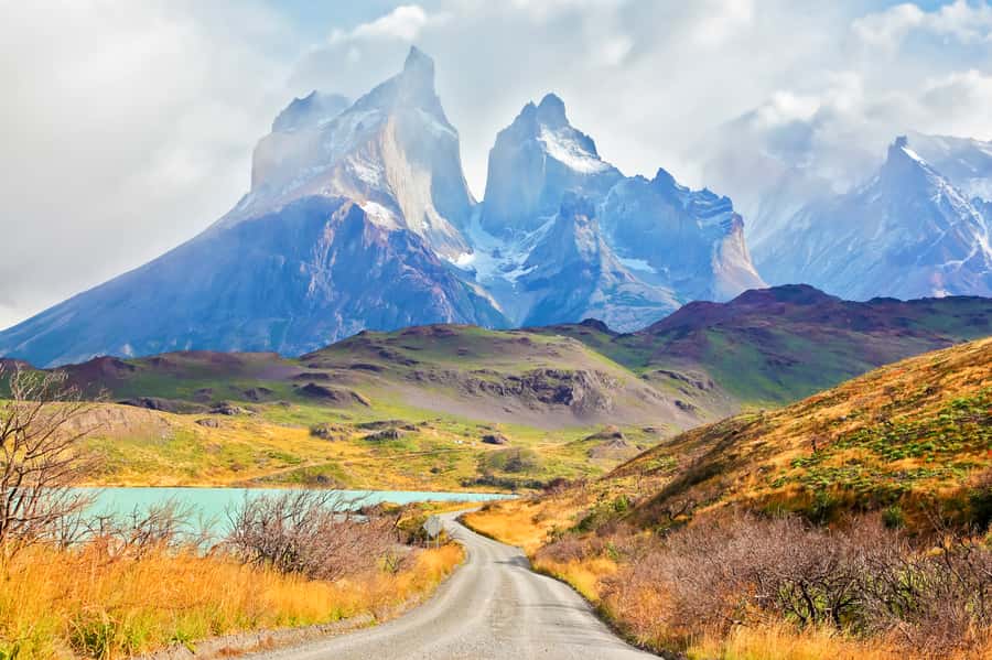 From El Calafate: Torres del Paine Full Day Tour - Lake Sarmiento gives you the first big view