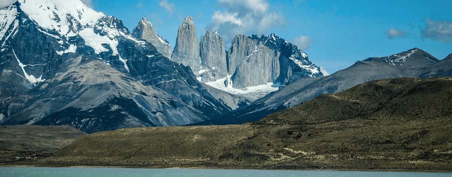 From Puerto Natales: Torres del Paine National Park Day Tour - Paine Massif Viewpoints and Park Wildlife