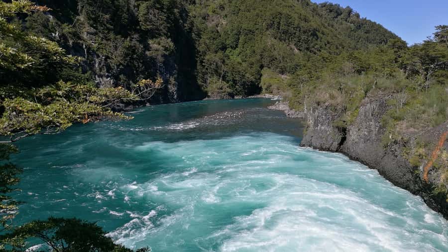 From Puerto Varas: Osorno Volcano & Petrohue Falls Day Tour - Key points to know before booking
