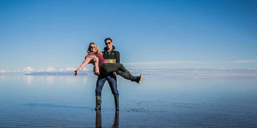 From San Pedro de Atacama: 3 days to Uyuni Salt Flat - Key points before you book