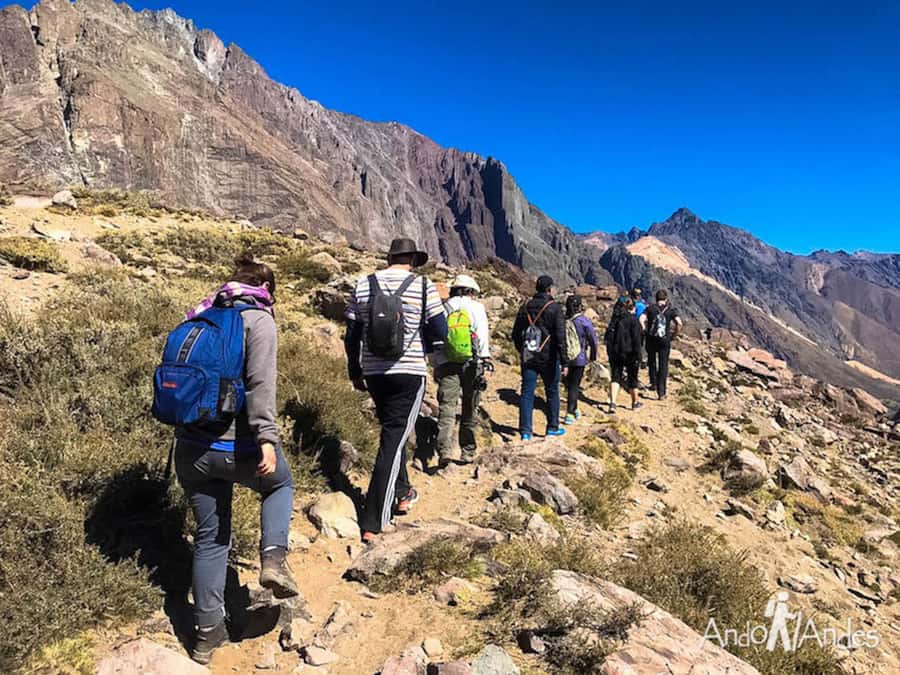 From Santiago: Cajón del Maipo and Volcán San José Hike 8K - What changes with the seasons