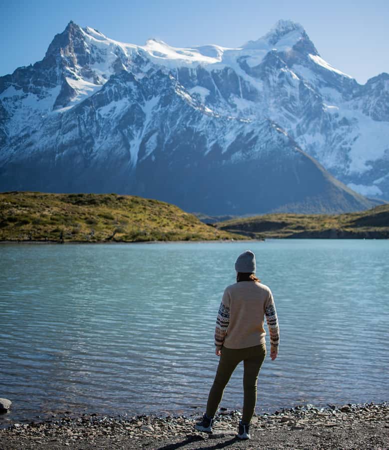Full-Day Torres del Paine National Park from El Calafate - Guides, language, and the onboard experience