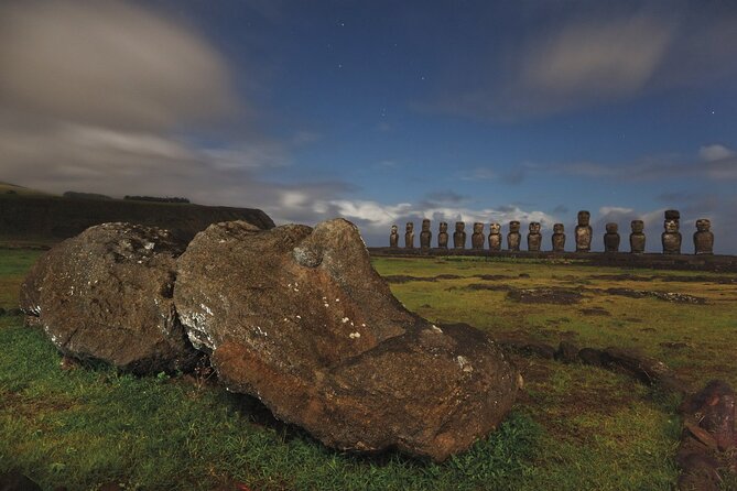 Full day tour - DREAM - Te Pito Kura adds two unusual details