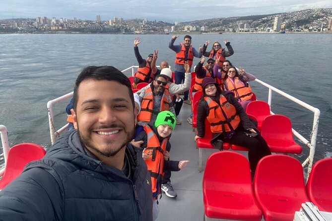Full Day Tour in Valparaiso and Vina del Mar - Vina del Mar’s beaches and seaside walks