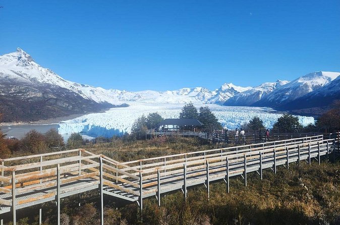 Full-Day Tour to Perito Moreno Glacier (Natales) - El Calafate is the guide changeover point