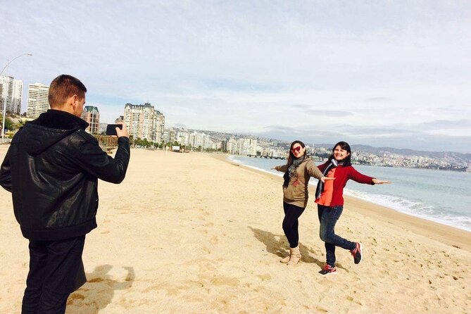 Full day Vina del Mar and Valparaiso experience - An hour at Reñaca Beach