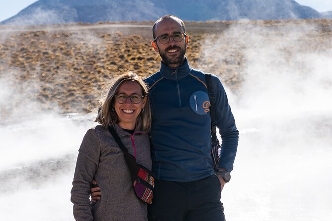 Guided tour to the Tatio Geyser breakfast at Geyser Blanco - Putana River and the high plateau return