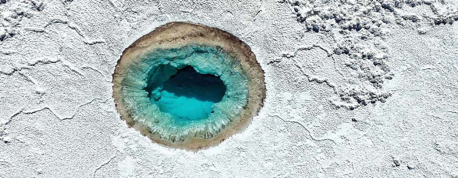 HIDDEN LAGOONS OF BALTINACHE - Seven salt lagoons in the Atacama Desert