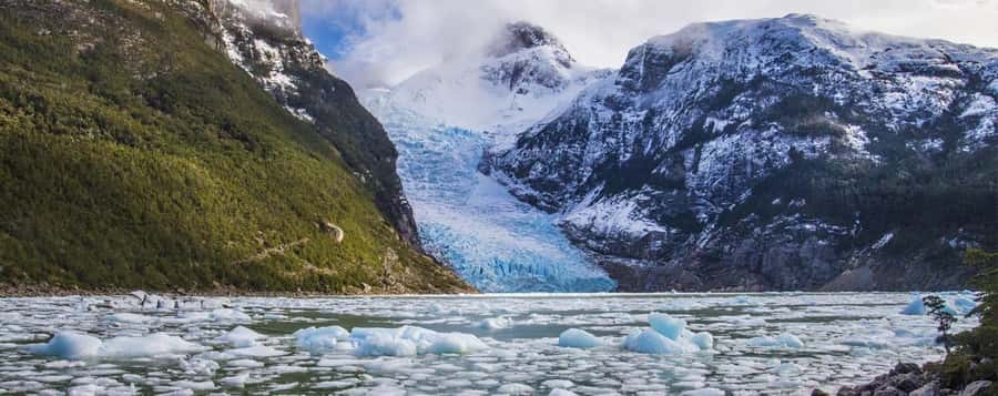 P. Natales: Balmaceda & Serrano Glaciers with Lunch & Whisky - Lunch at Estancia Perales