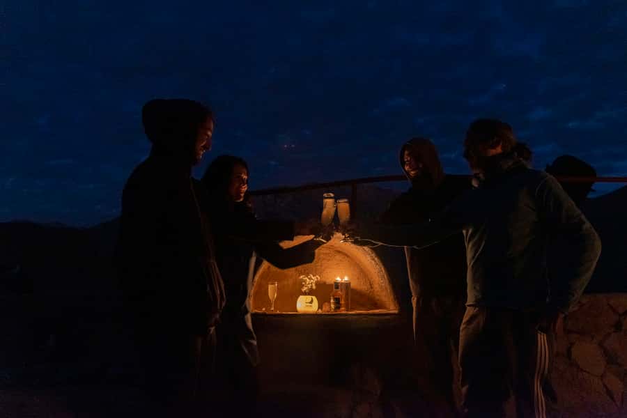 Pisco Elqui: Mountaintop Stargazing and Night Portrait - The pisco sour and the night portrait