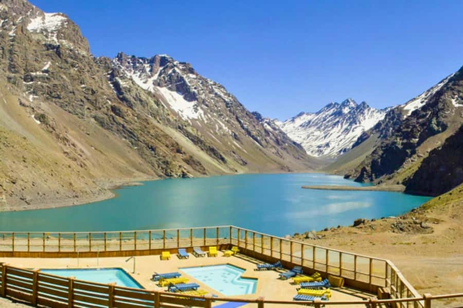 Portillo & Laguna del Inca with Lunch at the Hotel Portillo - Salto del Soldado and its patriotic legend