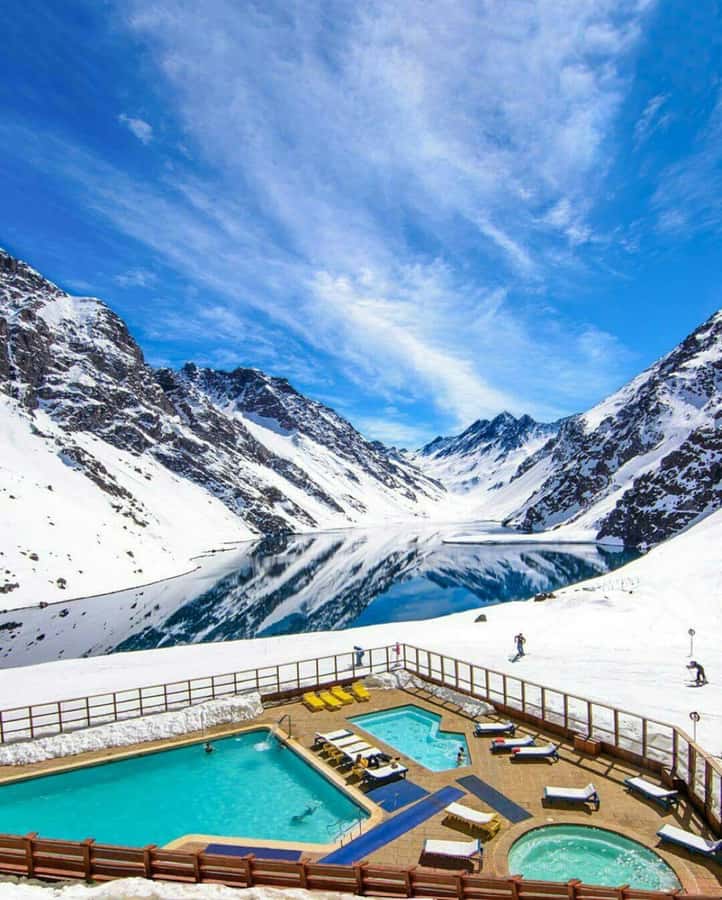 Portillo + Laguna del Inca with picnic - Laguna del Inca at high altitude