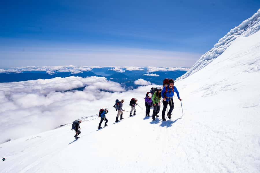 Pucón: Ascent to Villarrica Volcano - How the guides affect the experience