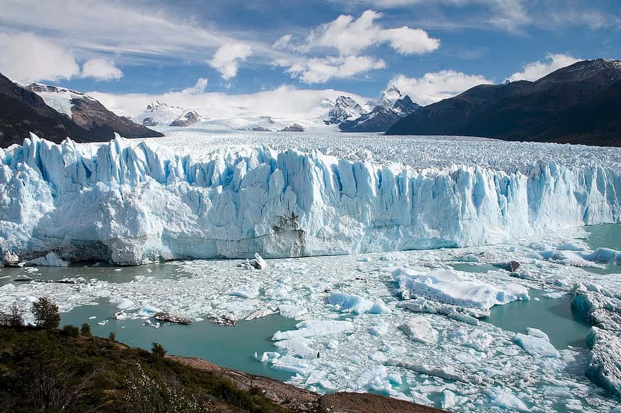 Puerto Natales: Day Trip to Perito Moreno Glacier Argentina - Why Perito Moreno is worth such a long day