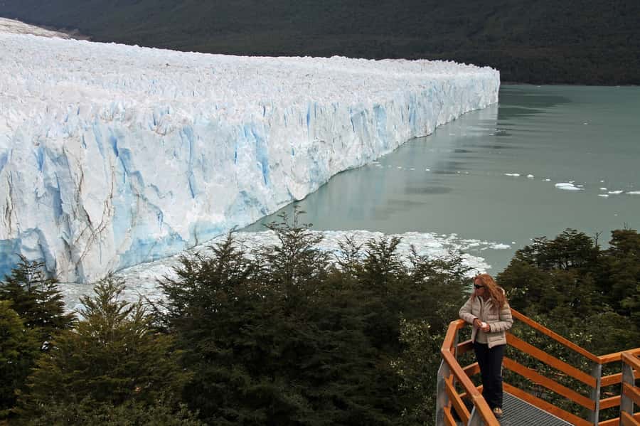 Puerto Natales: Day Trip to Perito Moreno Glacier Argentina - Meeting in Puerto Natales and crossing into Argentina