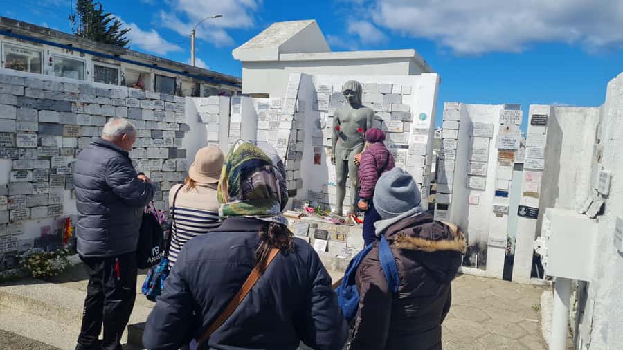 Punta Arenas: City Tour - Plaza de Armas and the historic center