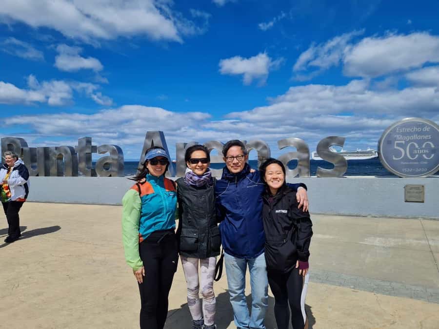 Punta Arenas: Magallanes National Reserve and City Tour - Seeing Punta Arenas from Cerro de la Cruz