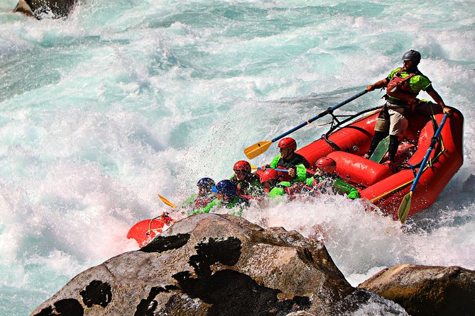 Rafting Azul a Macal - Futaleufu River - Rio Azul and the canyon scenery