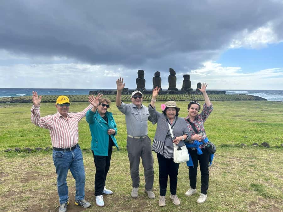 Rapa Nui: 3 Excursions with Hotel Transfers - Puna Pau, Ahu Akivi, and Tahai in one afternoon