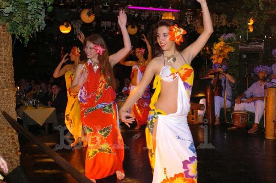 San Cristobal Hill Night Tour with Dinner Show - Key points to know before booking