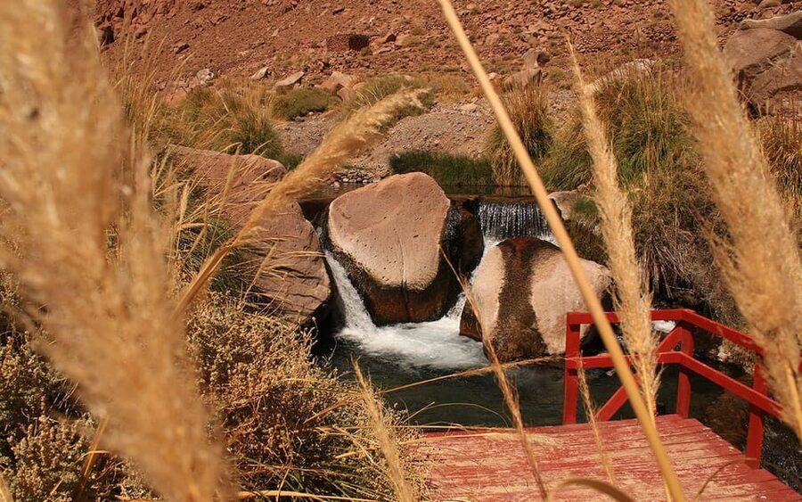 San Pedro de Atacama: Puritama Hot Springs - Why the mountain setting matters