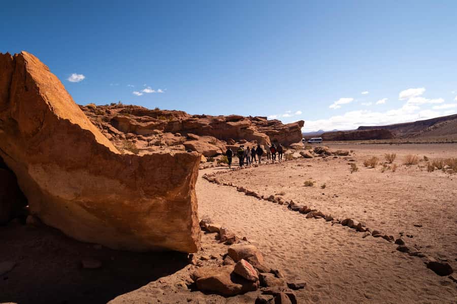 San Pedro de Atacama: Rainbow Valley & Hierbas Buenas Tour - Who should book this tour?