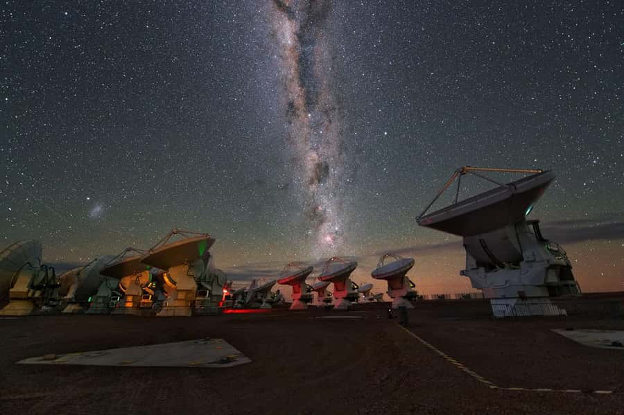 San Pedro de Atacama: Stargazing Tour in the Atacama Desert - Electronic telescopes and changing seasonal views