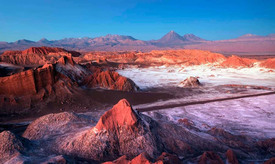 San Pedro de Atacama: Valle de la Luna Guided Tour - Duna Mayor and the first desert views