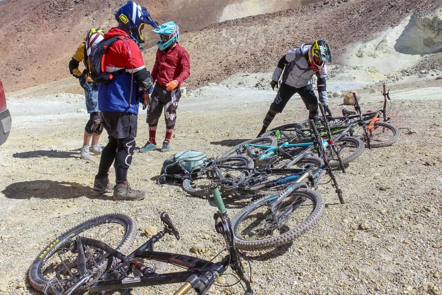 San Pedro de Atacama: Volcano Downhill Bike Tour - The guide makes the difference
