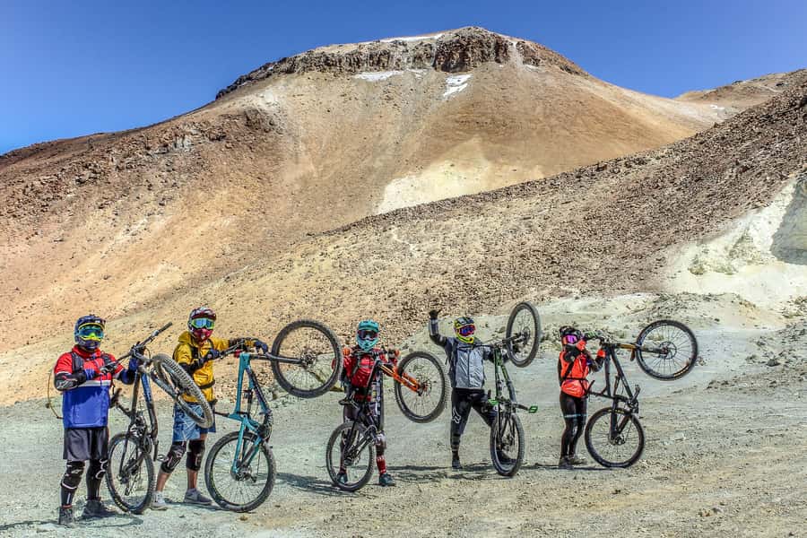 San Pedro de Atacama: Volcano Downhill Bike Tour - From San Pedro to the high Andes