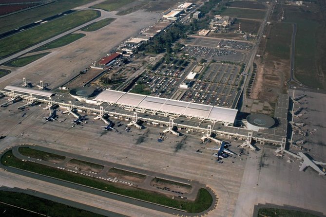 Santiago Airport Private Arrival Transfer - A calm exit from Arturo Merino Benítez Airport